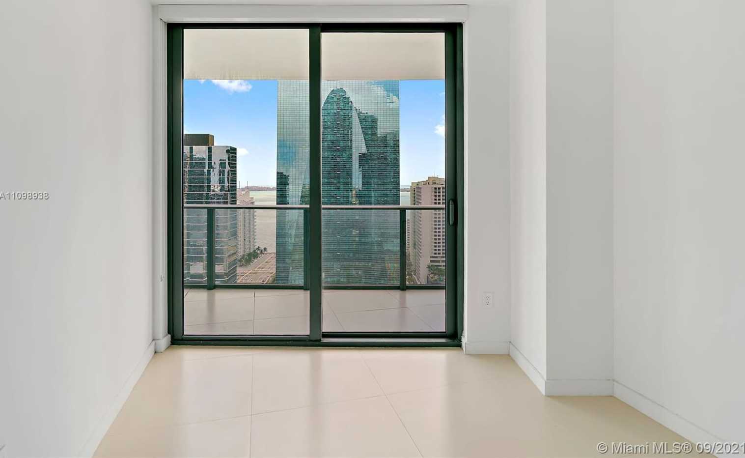 Small Image of 1300 SOUTH MIAMI AVE #2605, Miami Number 29