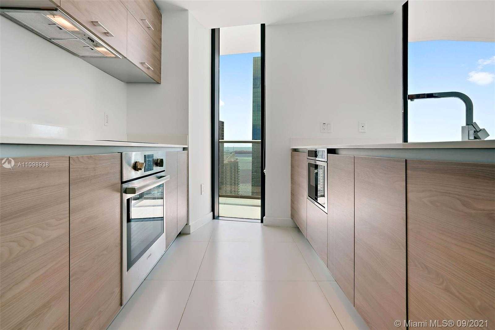 Small Image of 1300 SOUTH MIAMI AVE #2605, Miami Number 3