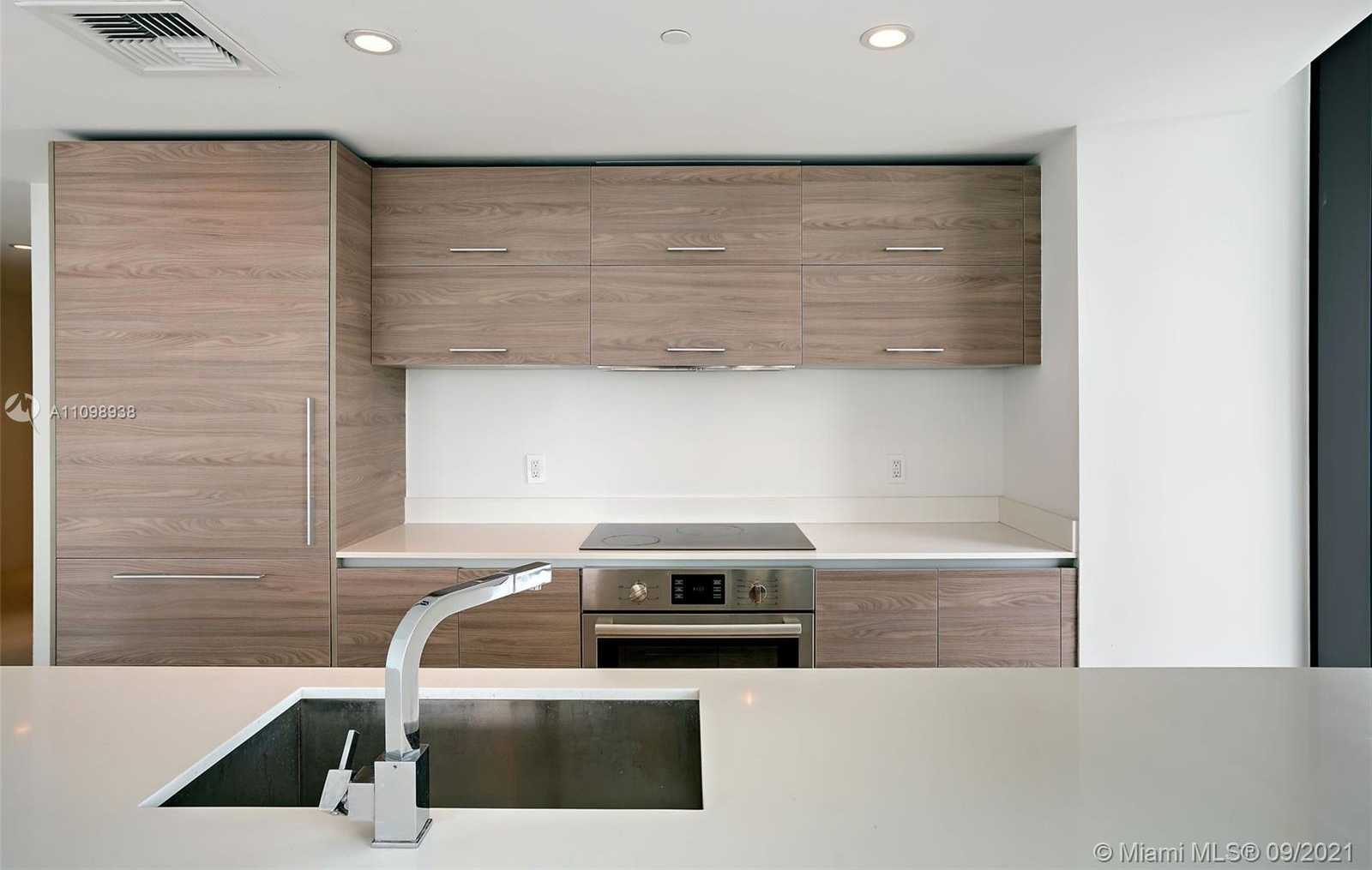 Small Image of 1300 SOUTH MIAMI AVE #2605, Miami Number 36