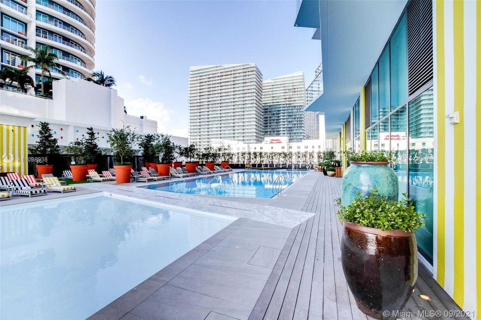 Small Image of 1300 SOUTH MIAMI AVE #2605, Miami Number 38