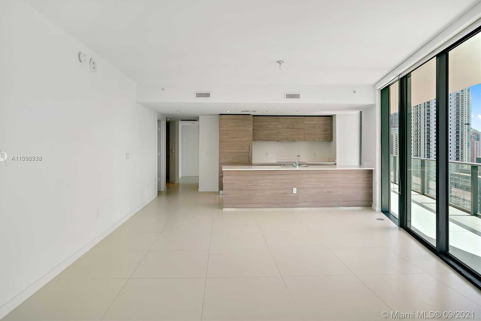 Small Image of 1300 SOUTH MIAMI AVE #2605, Miami Number 4
