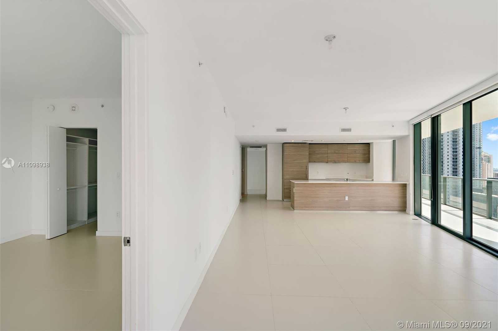Small Image of 1300 SOUTH MIAMI AVE #2605, Miami Number 6