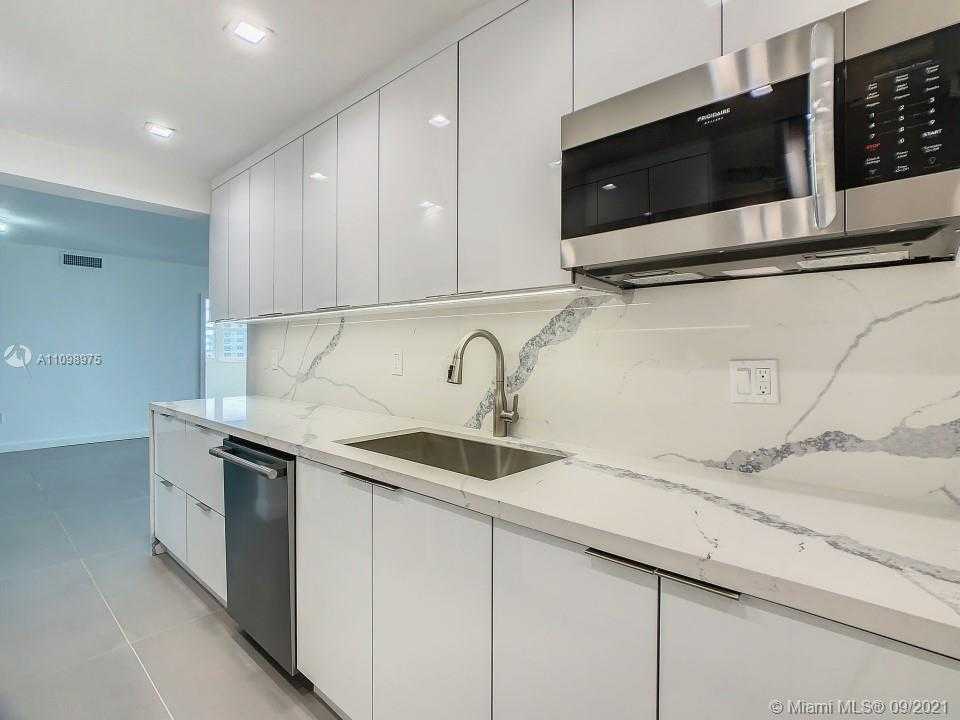 Small Image of 10350 WEST BAY HARBOR DR #8H, Bay Harbor Islands Number 16