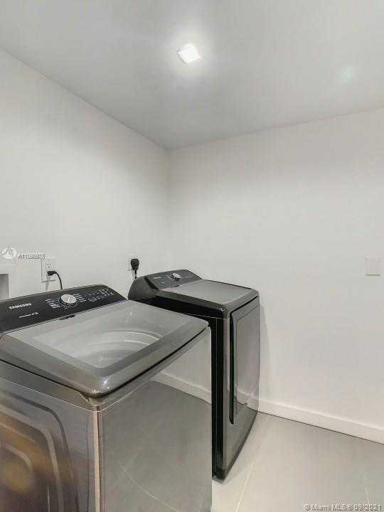 Small Image of 10350 WEST BAY HARBOR DR #8H, Bay Harbor Islands Number 32