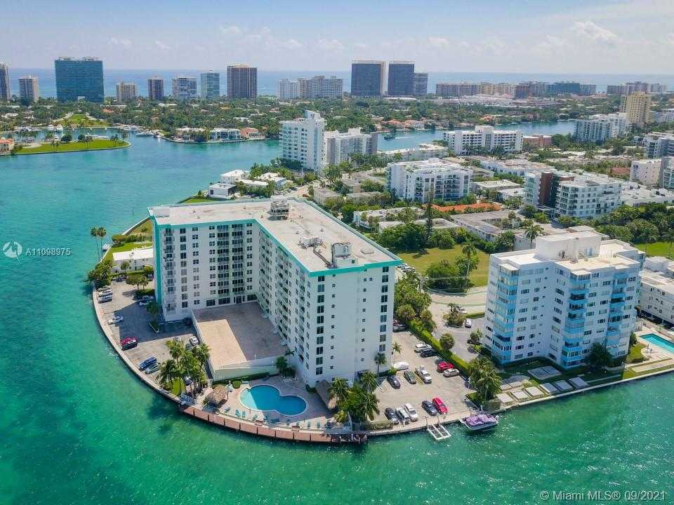 Small Image of 10350 WEST BAY HARBOR DR #8H, Bay Harbor Islands Number 45