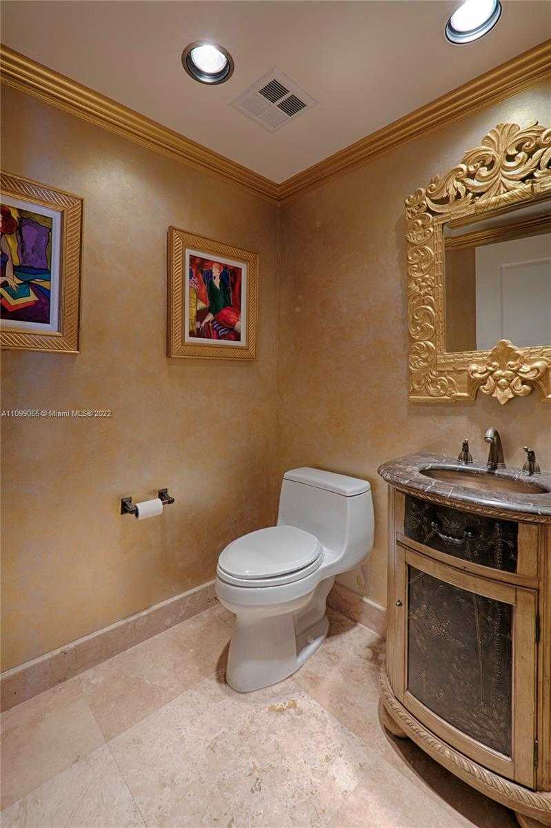 Small Image of 3101 SOUTH OCEAN DR #2403, Hollywood Number 12