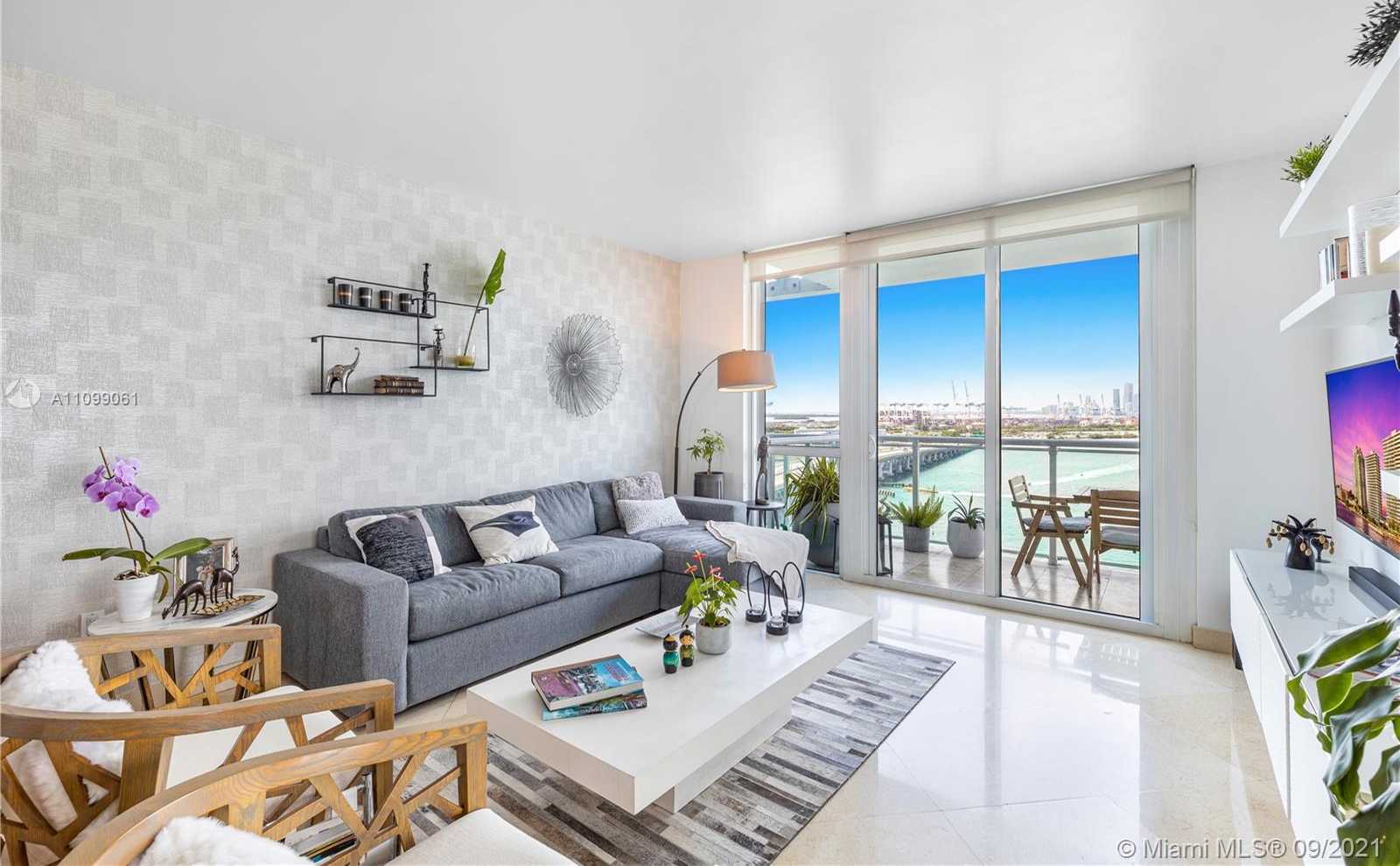 Small Image of 520 WEST AVE #1205, Miami Beach Number 2