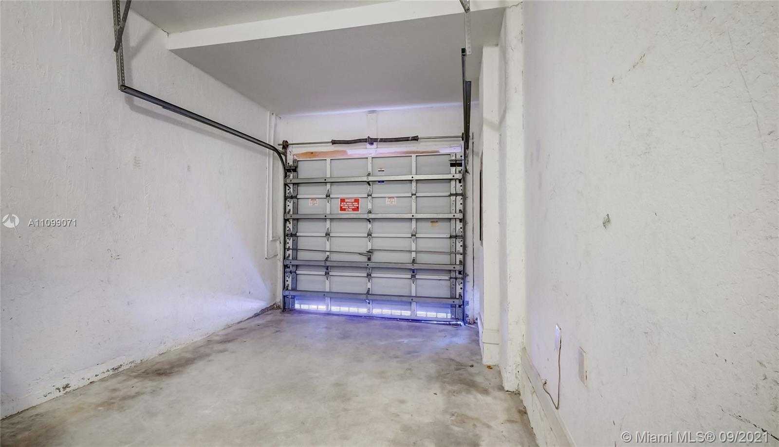 Small Image of 22602 SOUTH WEST 89TH CT, Cutler Bay Number 11