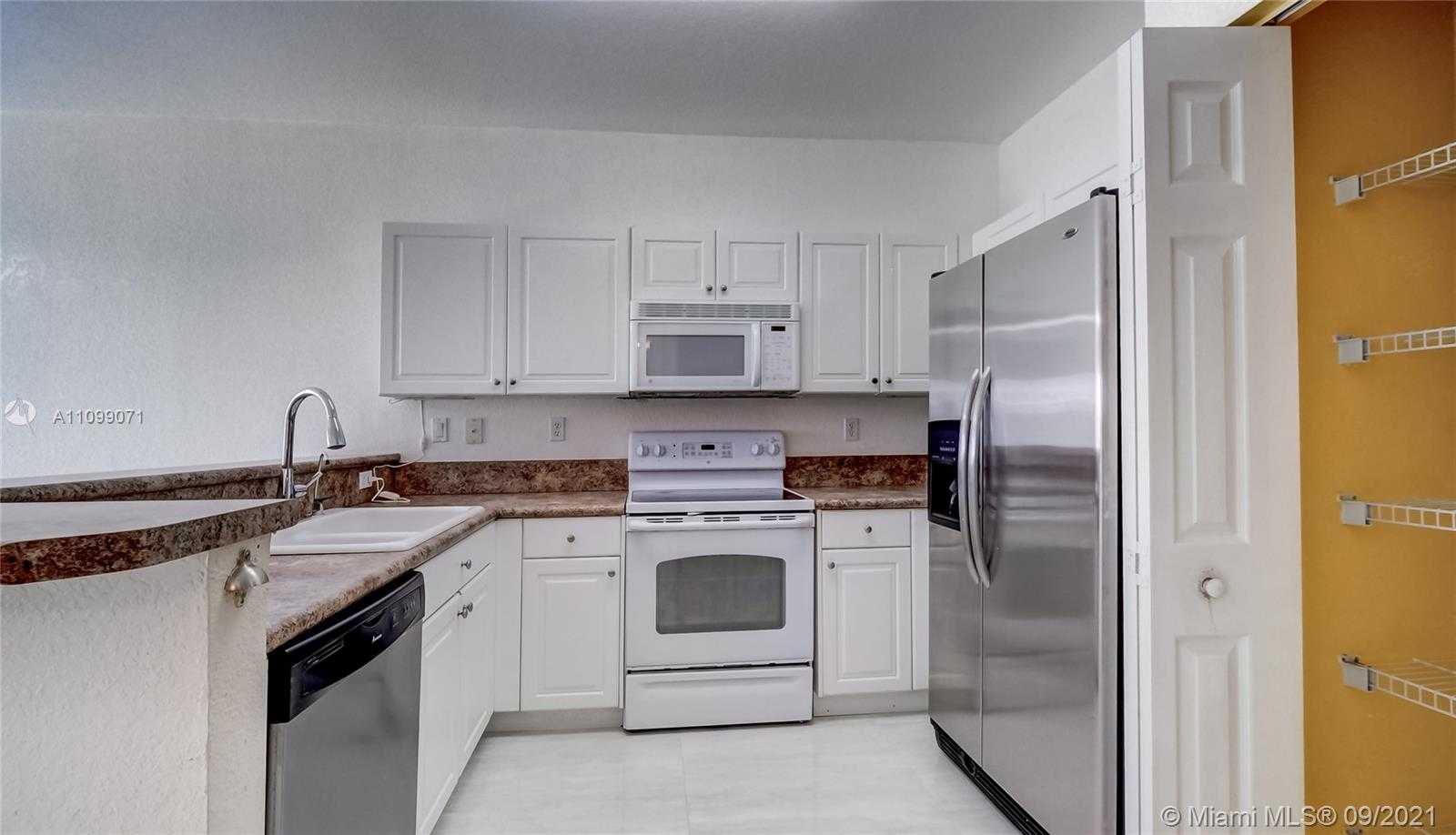 Small Image of 22602 SOUTH WEST 89TH CT, Cutler Bay Number 13
