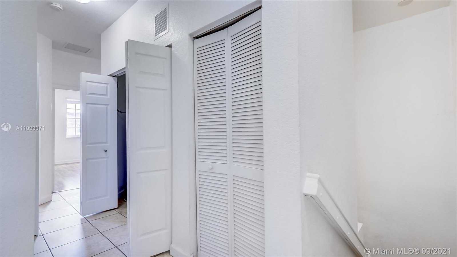 Small Image of 22602 SOUTH WEST 89TH CT, Cutler Bay Number 21