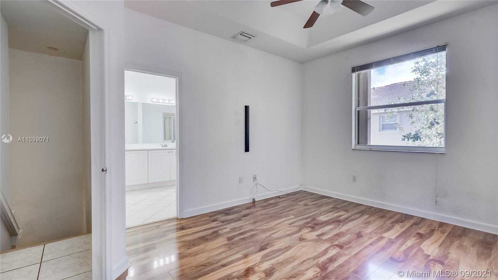 Small Image of 22602 SOUTH WEST 89TH CT, Cutler Bay Number 29