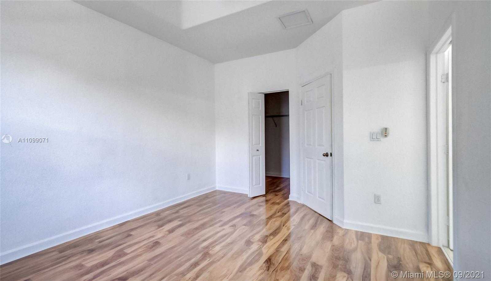 Small Image of 22602 SOUTH WEST 89TH CT, Cutler Bay Number 30