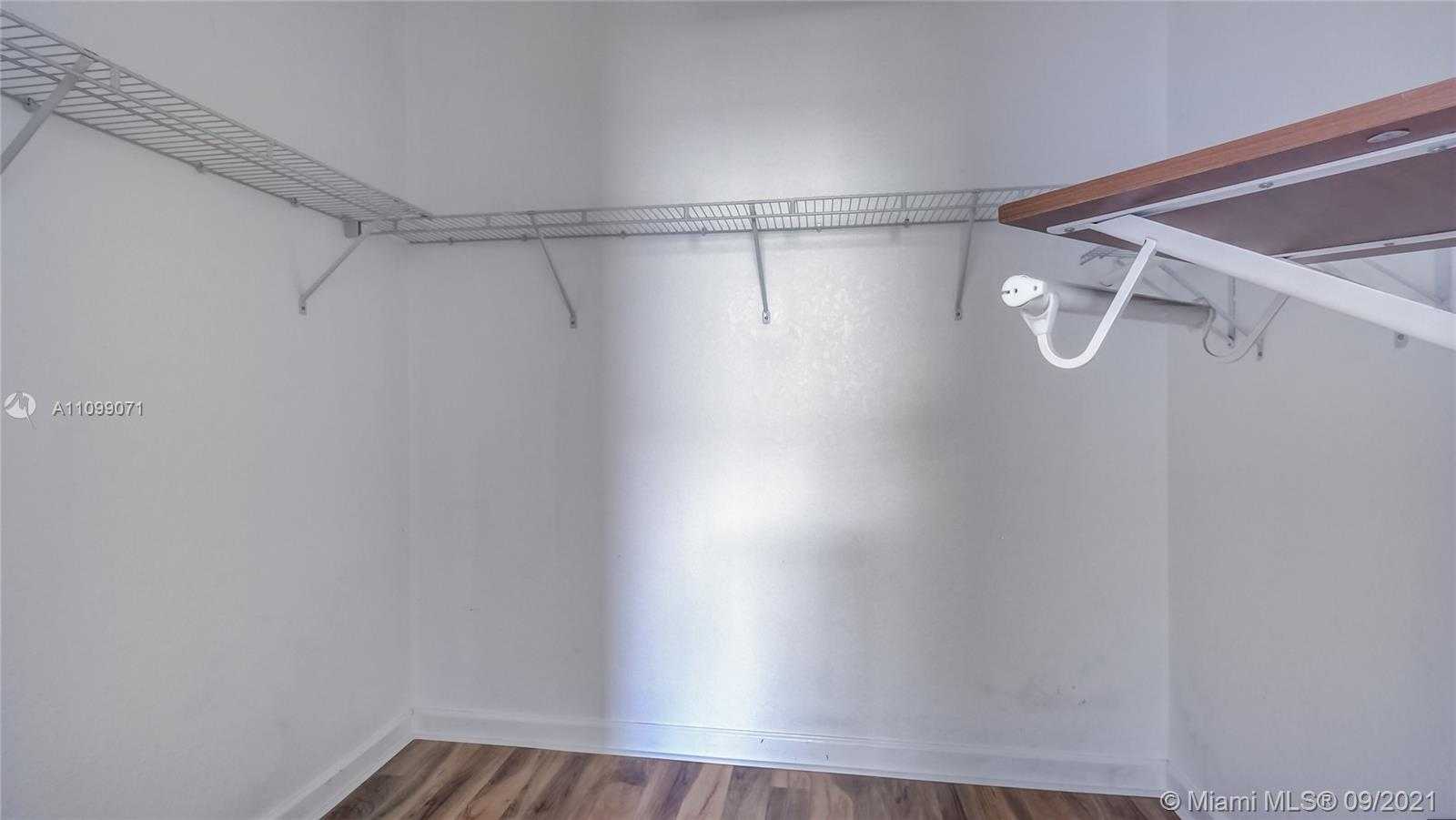 Small Image of 22602 SOUTH WEST 89TH CT, Cutler Bay Number 31