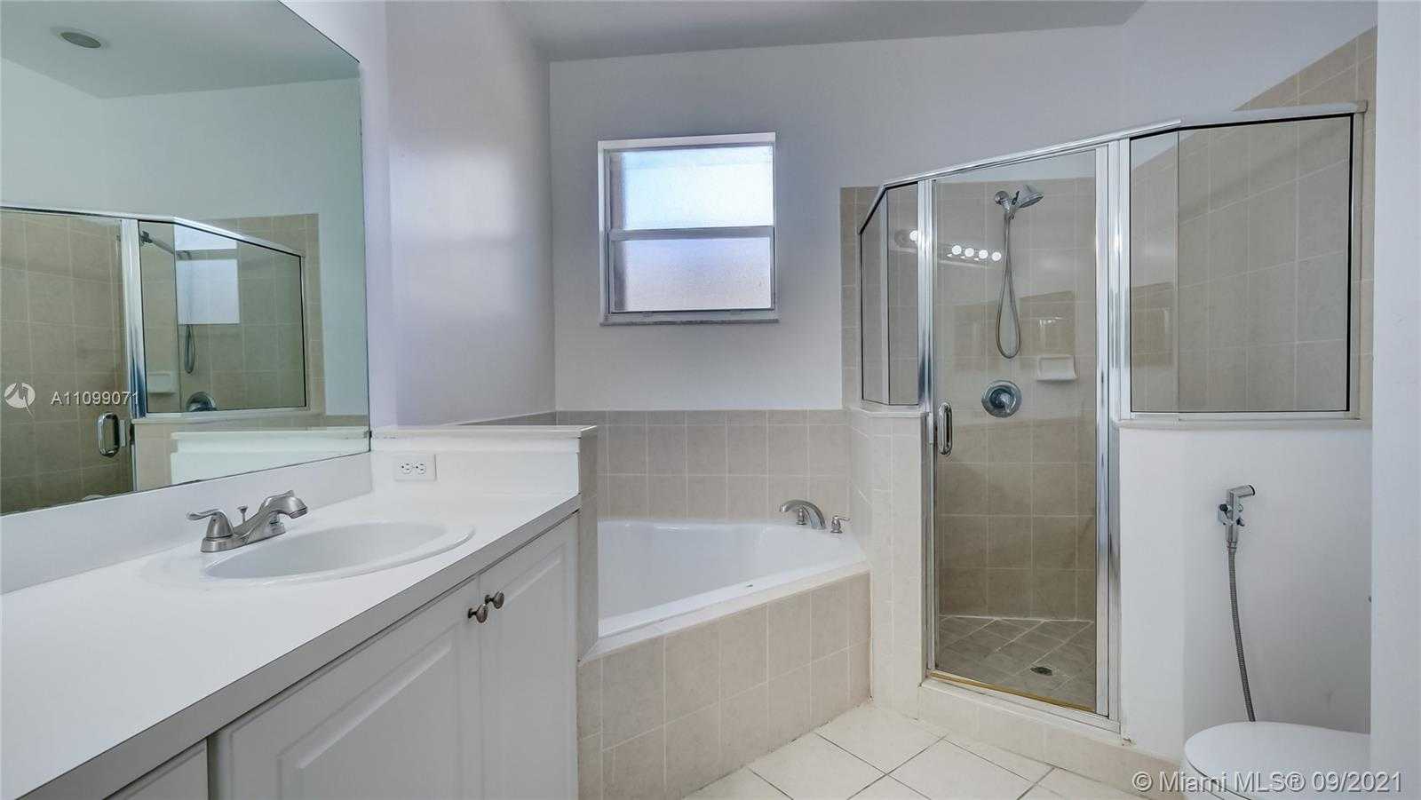 Small Image of 22602 SOUTH WEST 89TH CT, Cutler Bay Number 33