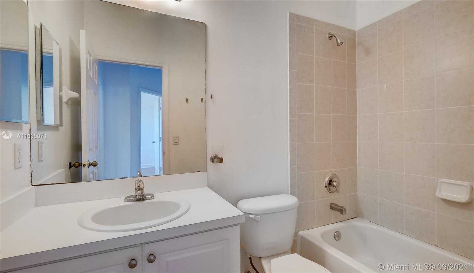 Small Image of 22602 SOUTH WEST 89TH CT, Cutler Bay Number 38