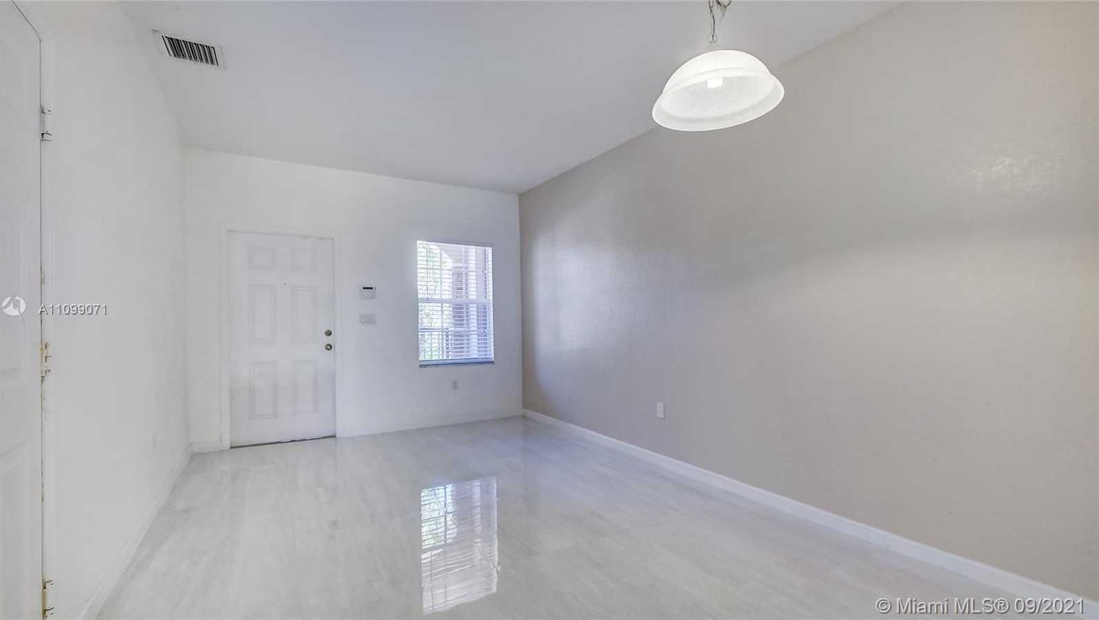Small Image of 22602 SOUTH WEST 89TH CT, Cutler Bay Number 7