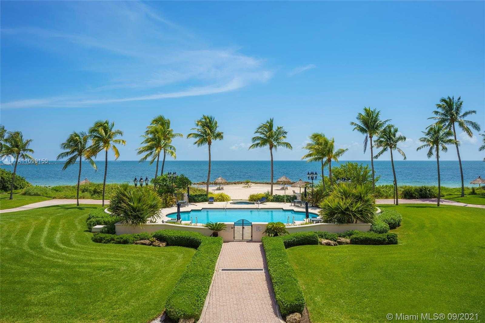 Small Image of 7822 FISHER ISLAND DR #7822, Miami Beach Number 12