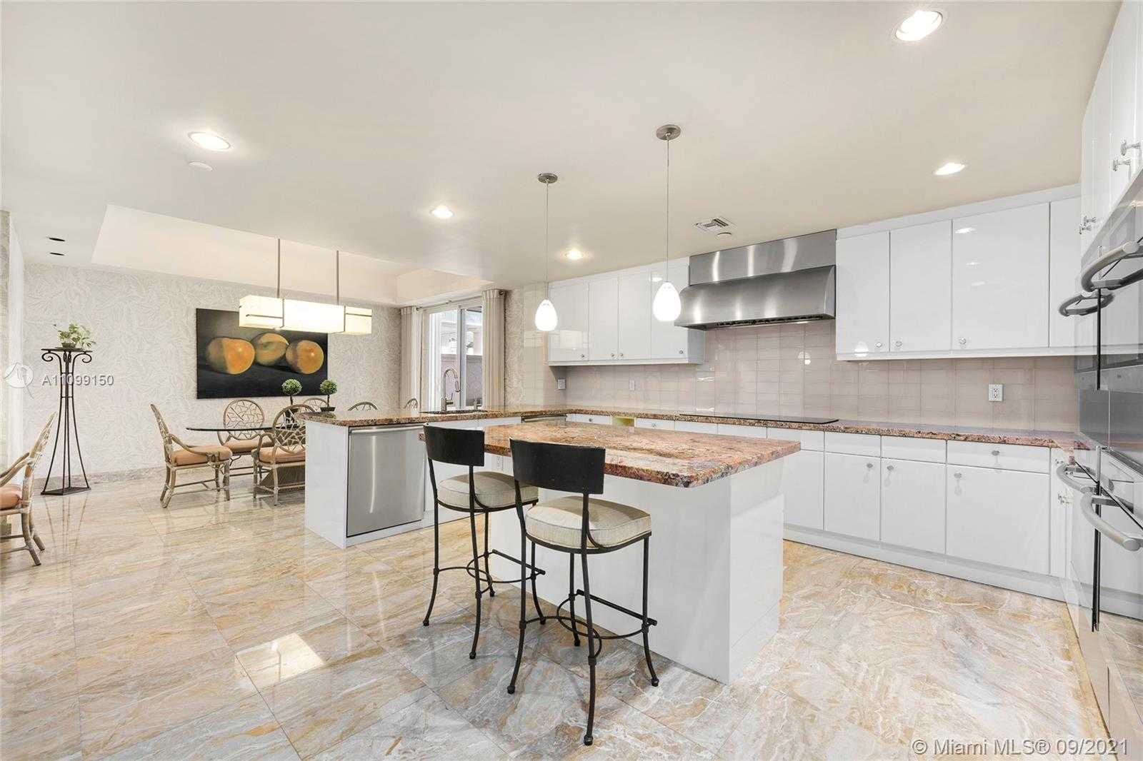 Small Image of 7822 FISHER ISLAND DR #7822, Miami Beach Number 17