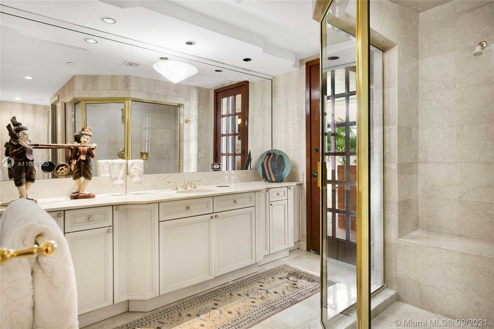 Small Image of 7822 FISHER ISLAND DR #7822, Miami Beach Number 36