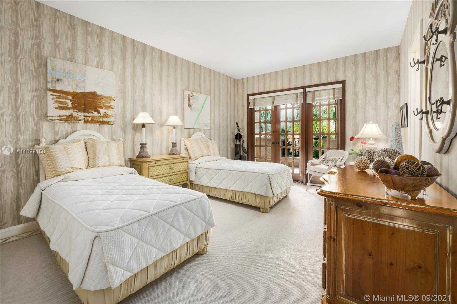 Small Image of 7822 FISHER ISLAND DR #7822, Miami Beach Number 39