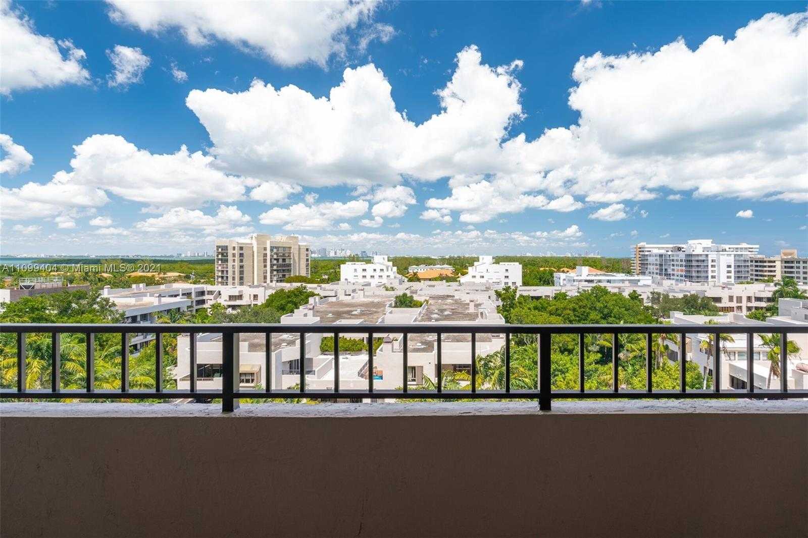 Small Image of 151 CRANDON BLVD #824, Key Biscayne Number 3