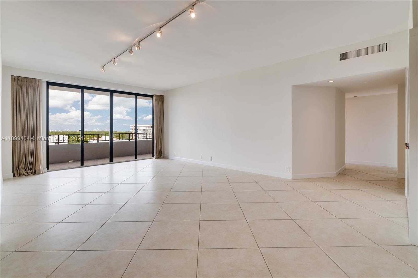 Small Image of 151 CRANDON BLVD #824, Key Biscayne Number 6