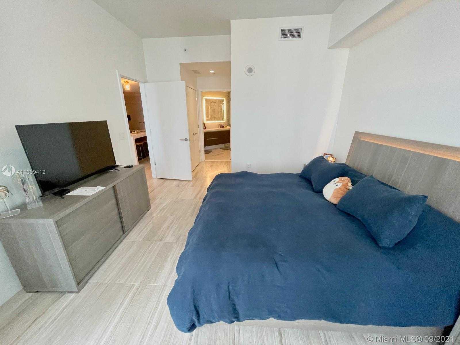 Small Image of 851 NORTH EAST 1ST AVE #2605, Miami Number 32