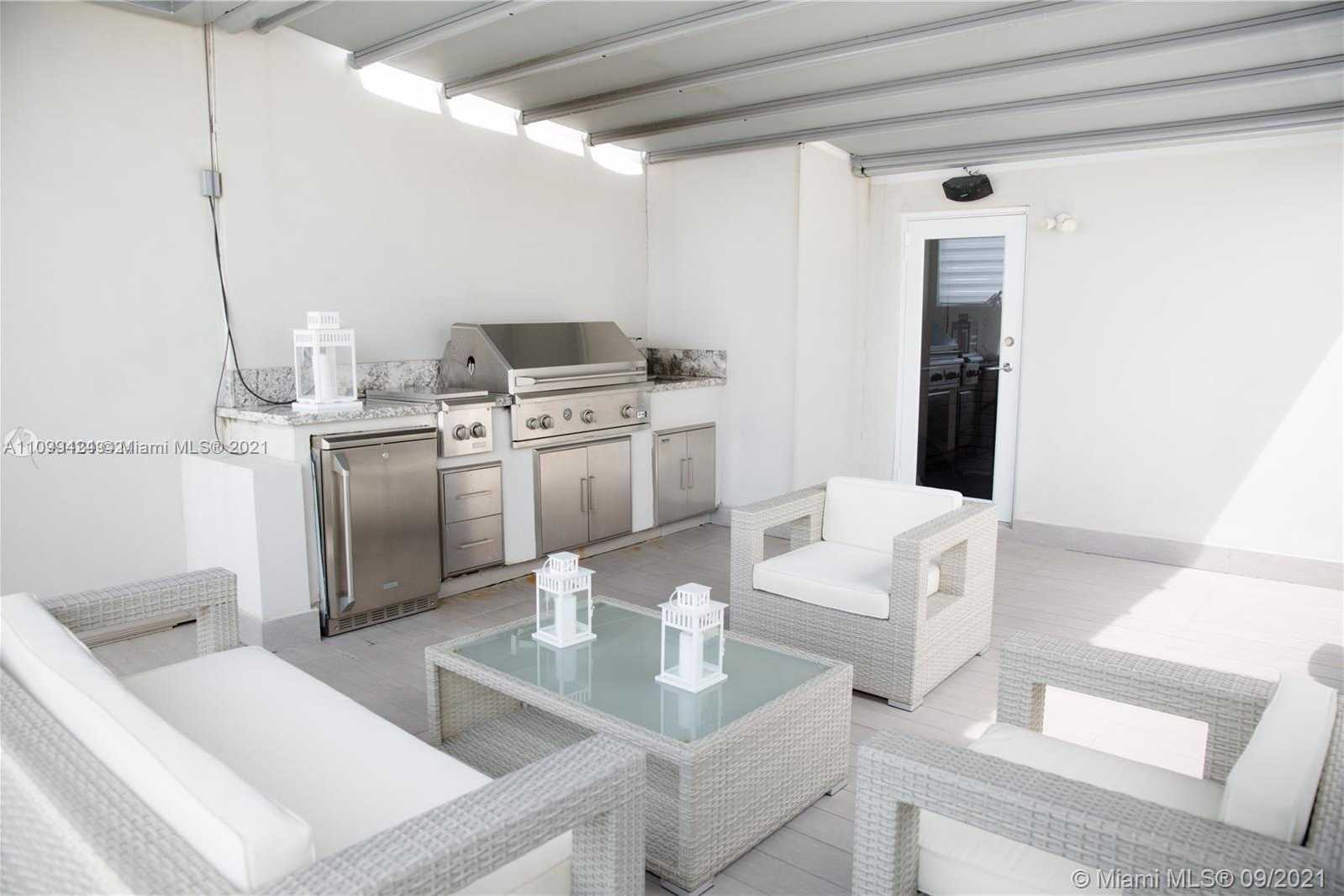 Small Image of 6641 NORTH WEST 105TH CT, Doral Number 45