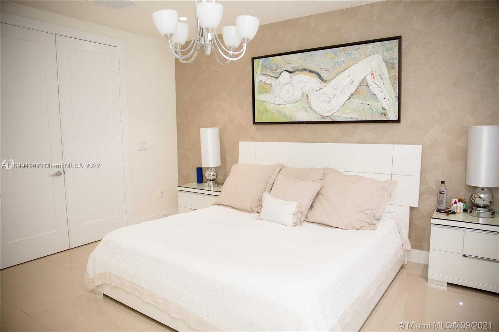 Small Image of 6641 NORTH WEST 105TH CT, Doral Number 49