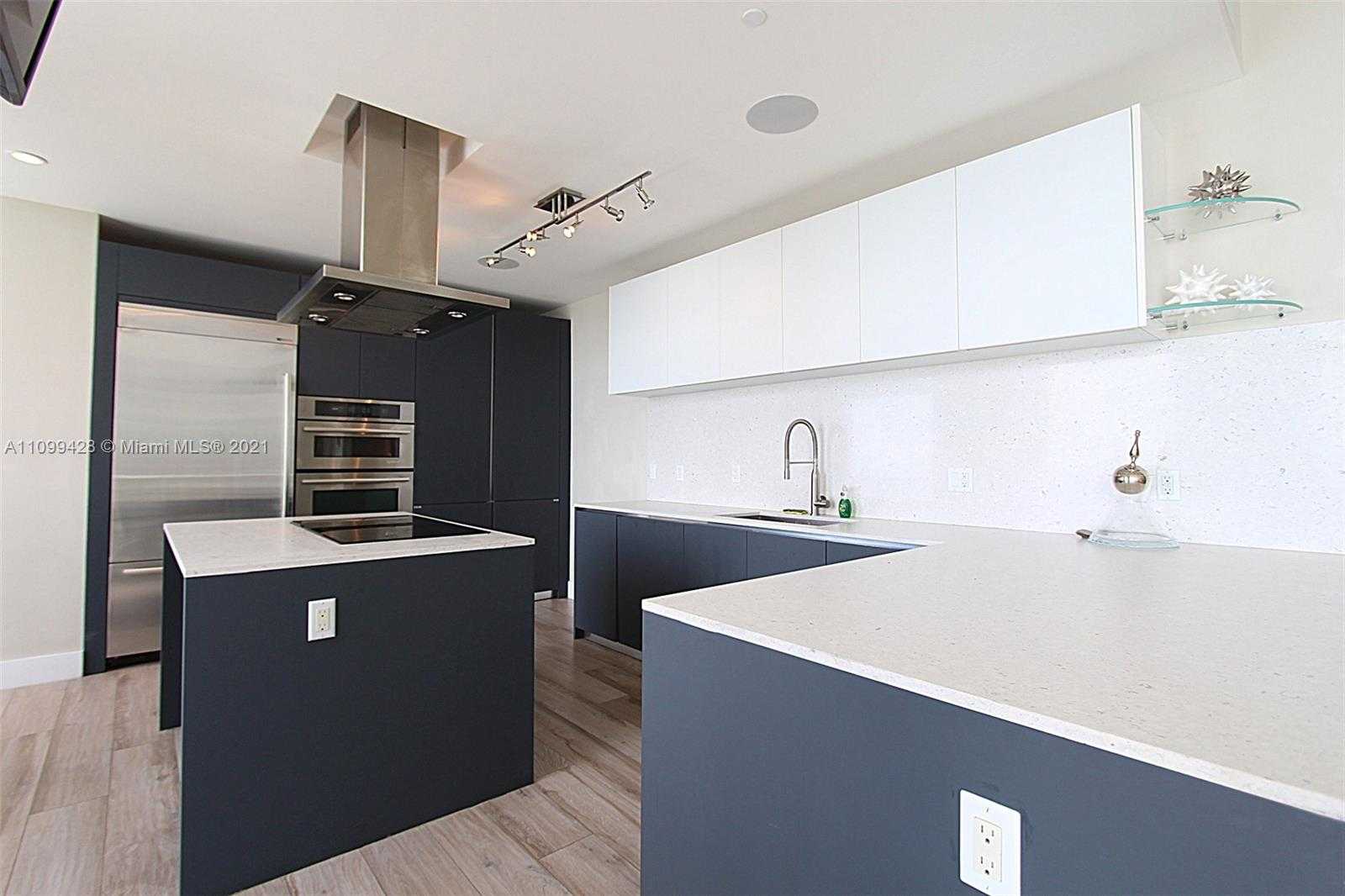 Small Image of 1300 BRICKELL BAY DR #4302, Miami Number 10