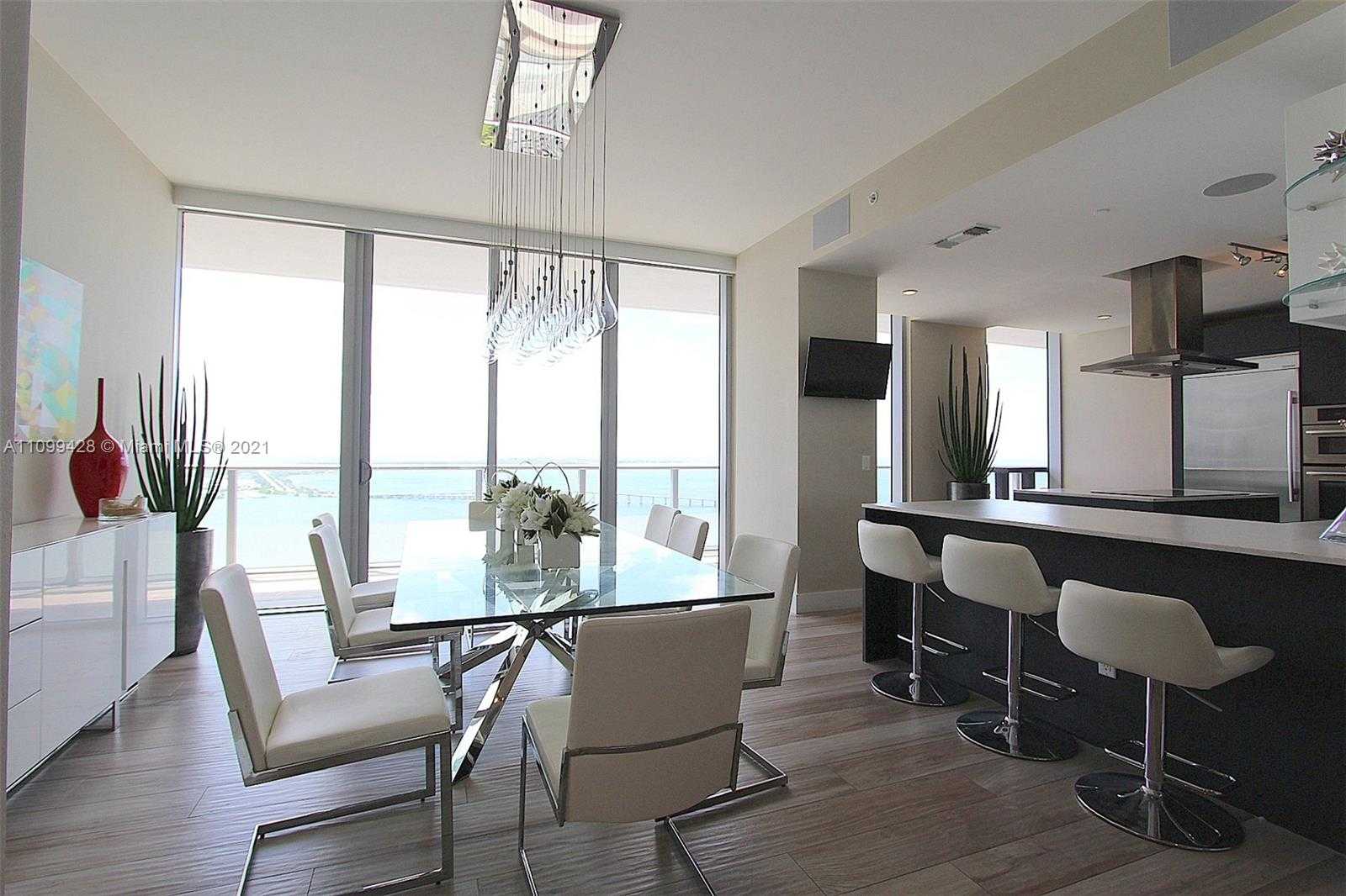 Small Image of 1300 BRICKELL BAY DR #4302, Miami Number 16