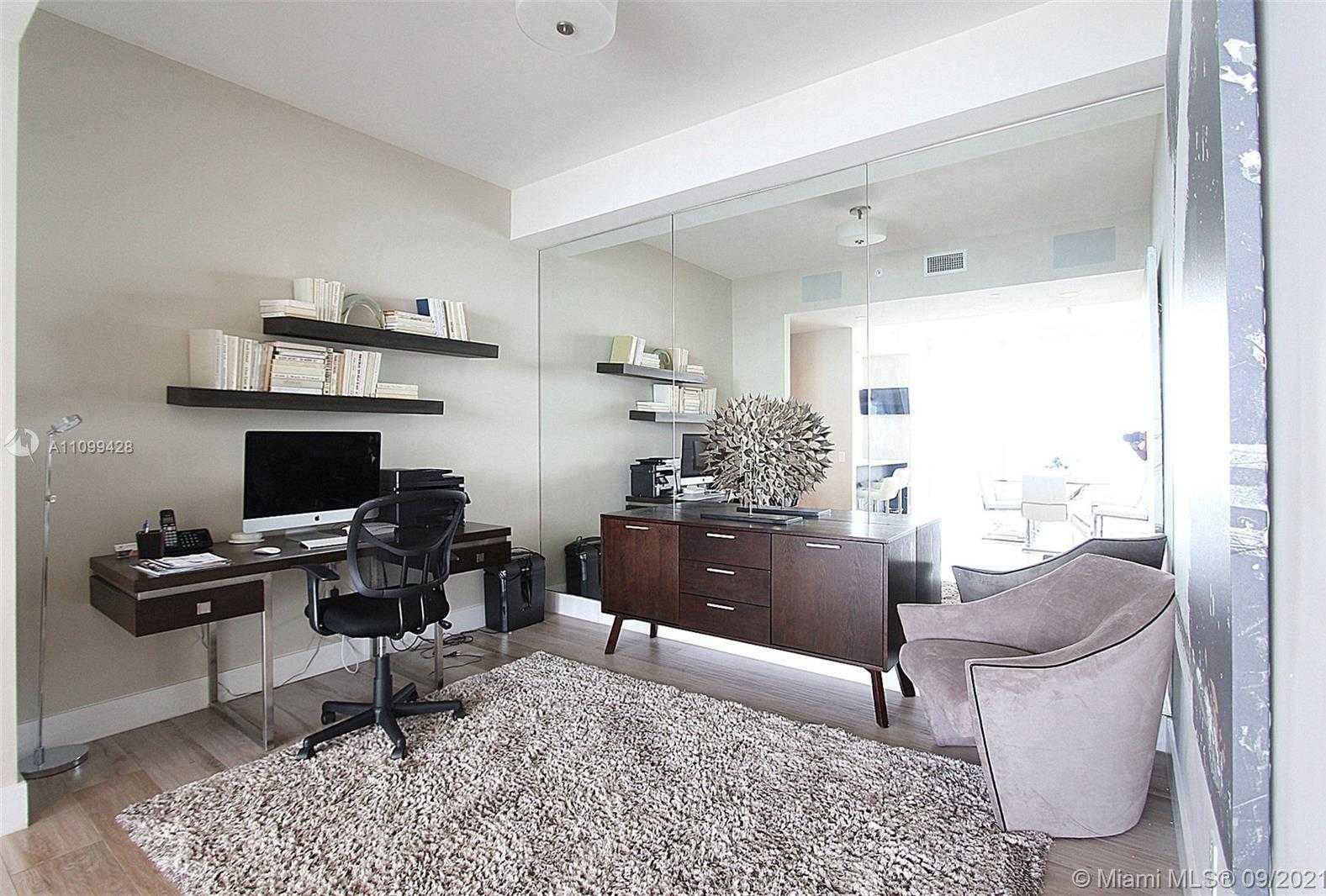 Small Image of 1300 BRICKELL BAY DR #4302, Miami Number 18