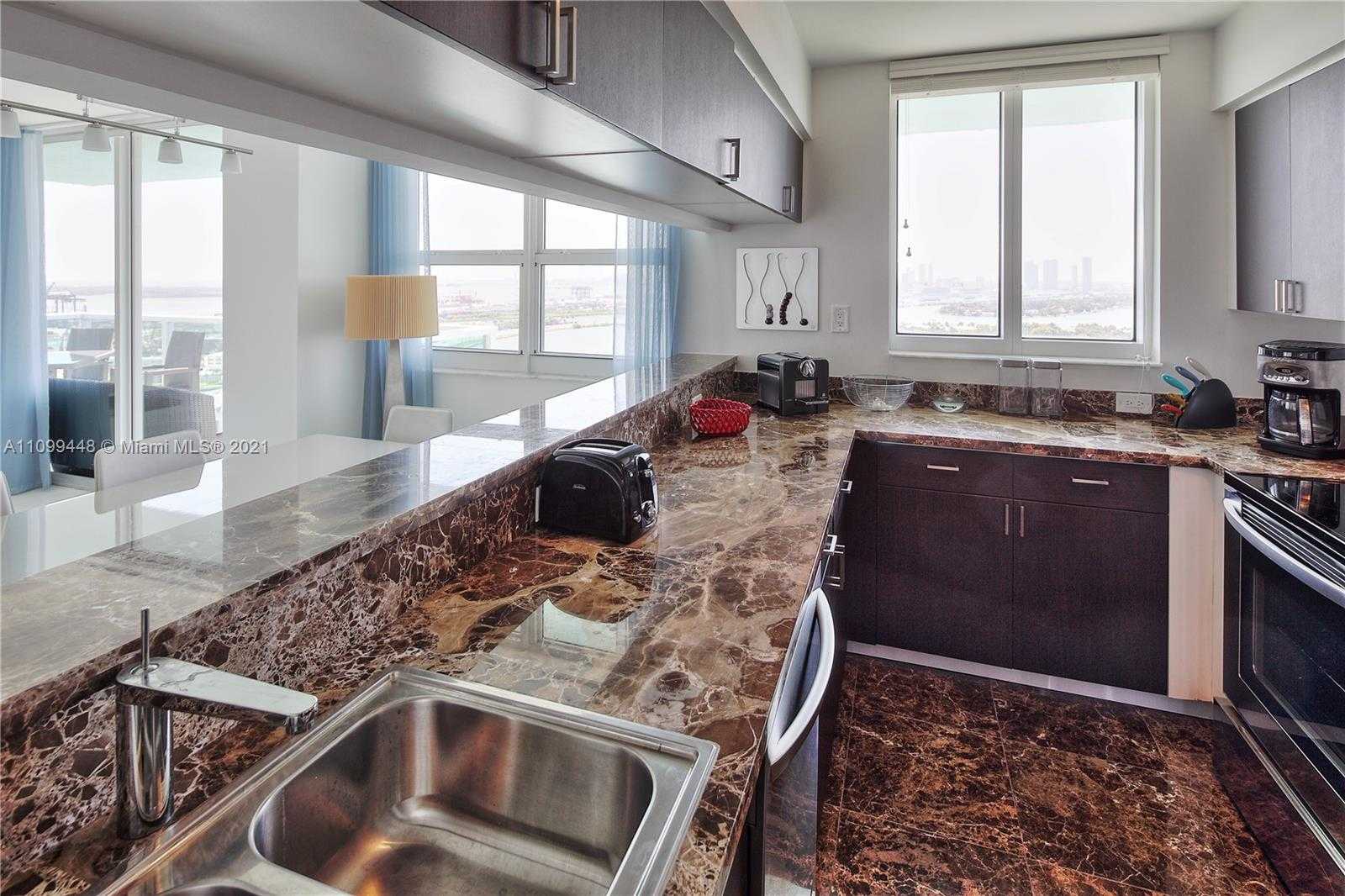 Small Image of 650 WEST AVE #2801, Miami Beach Number 5