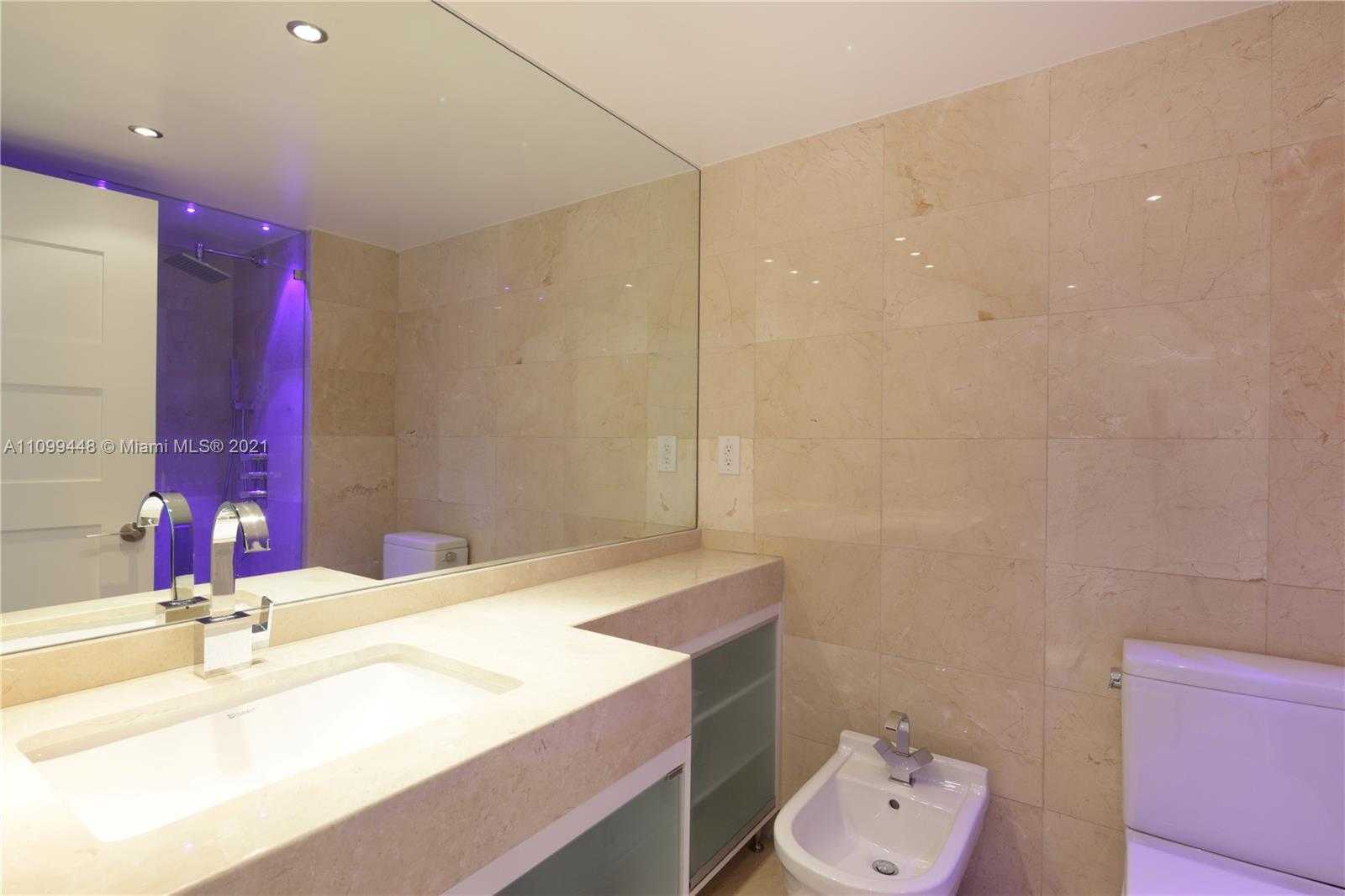 Small Image of 650 WEST AVE #2801, Miami Beach Number 9