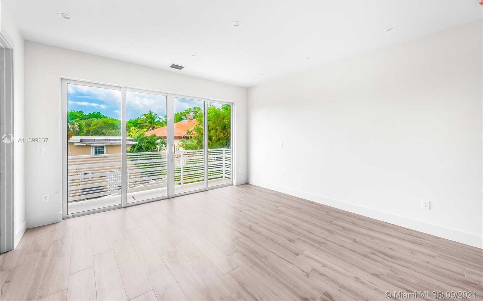 Small Image of 1348 SOUTH WEST 22ND TERRACE #1348, Miami Number 13
