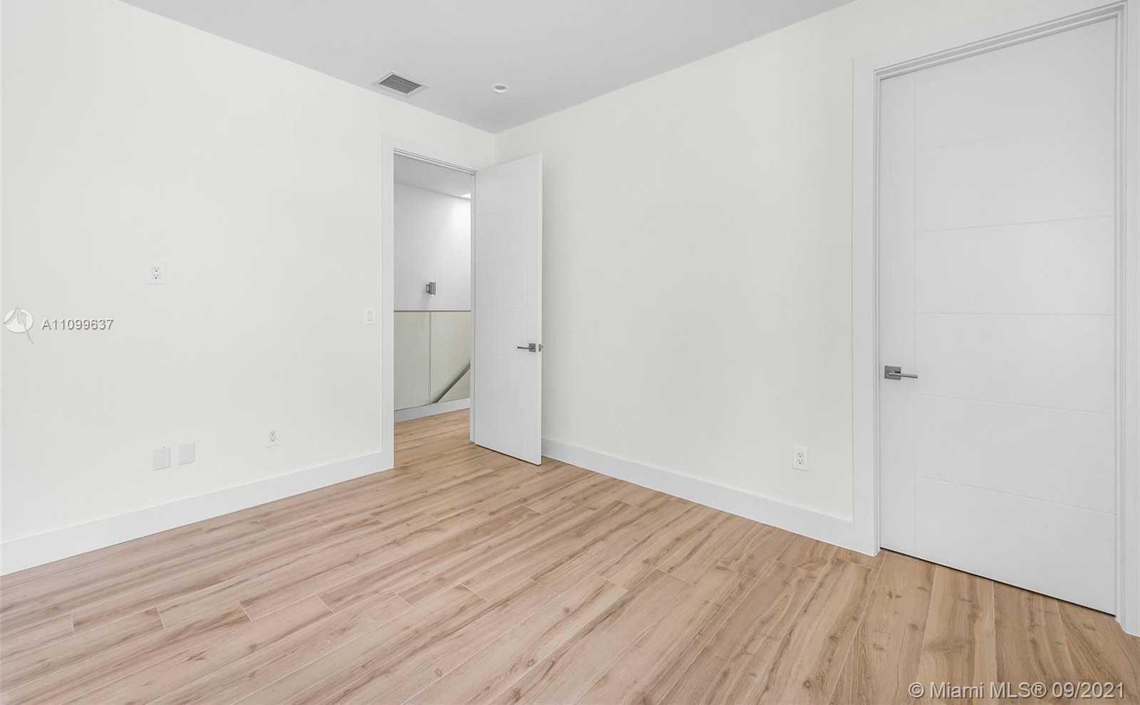 Small Image of 1348 SOUTH WEST 22ND TERRACE #1348, Miami Number 23