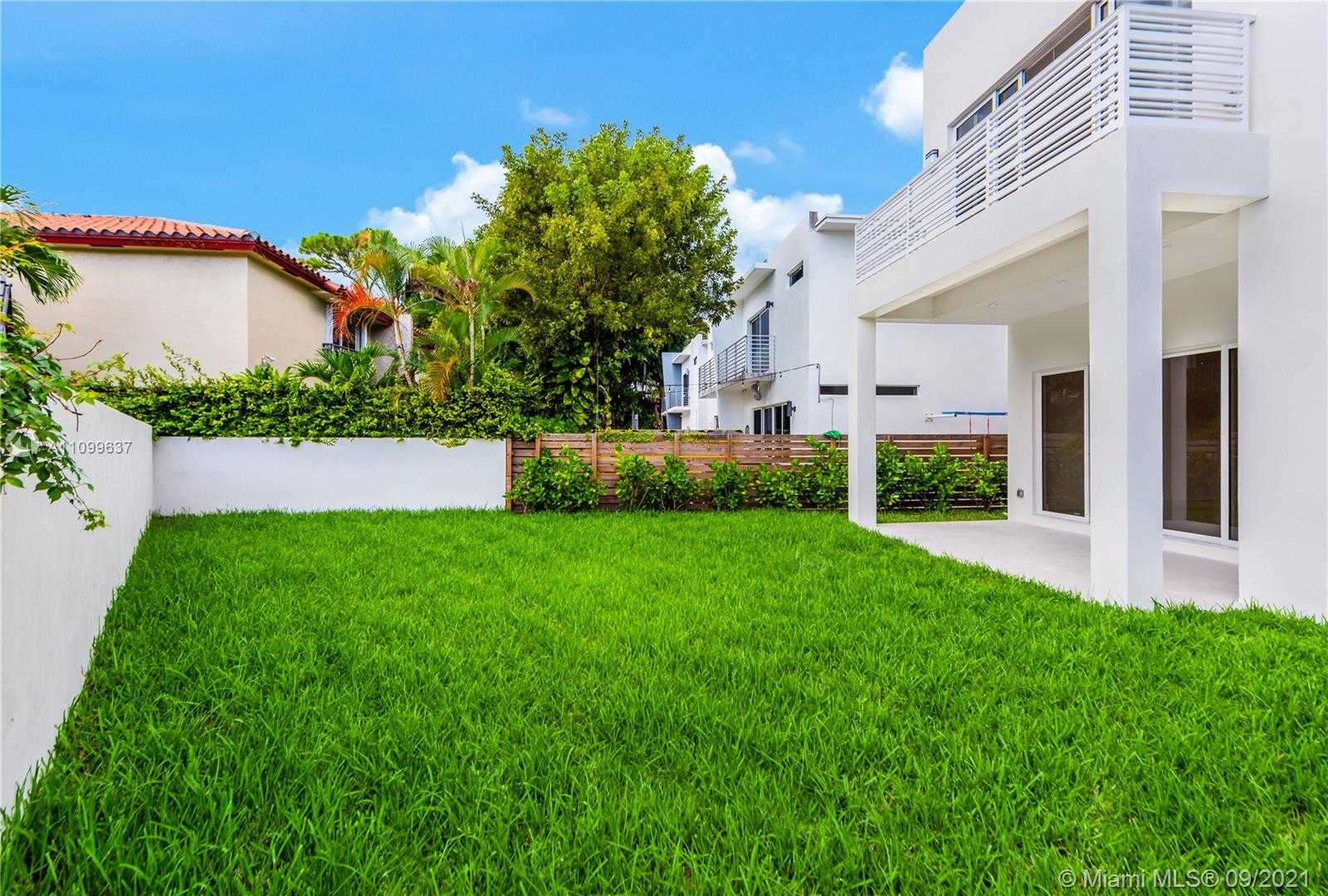 Small Image of 1348 SOUTH WEST 22ND TERRACE #1348, Miami Number 25