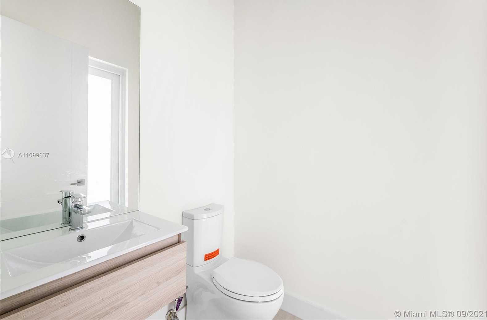 Small Image of 1348 SOUTH WEST 22ND TERRACE #1348, Miami Number 9