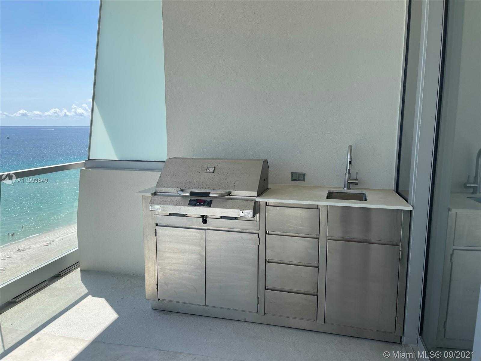 Small Image of 18501 COLLINS AVE #1003, Sunny Isles Beach Number 7