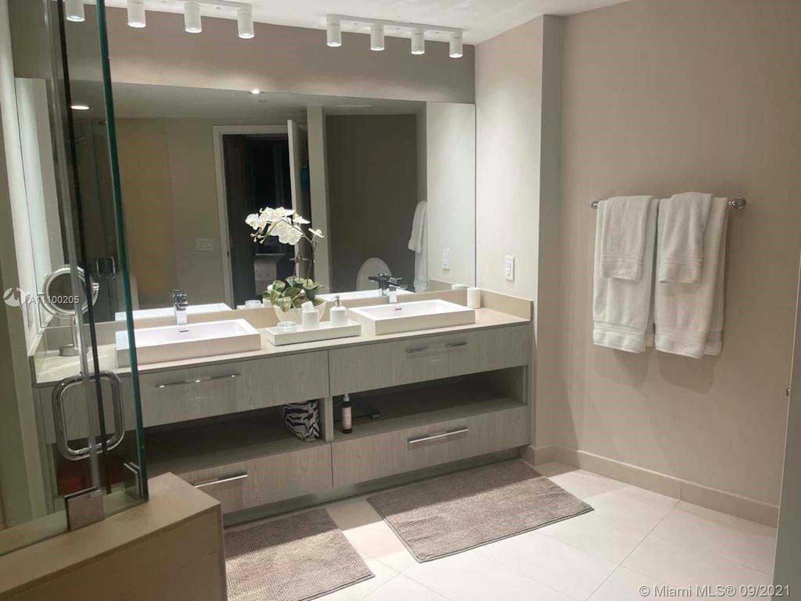 Small Image of 4111 SOUTH OCEAN DR #3601, Hollywood Number 7