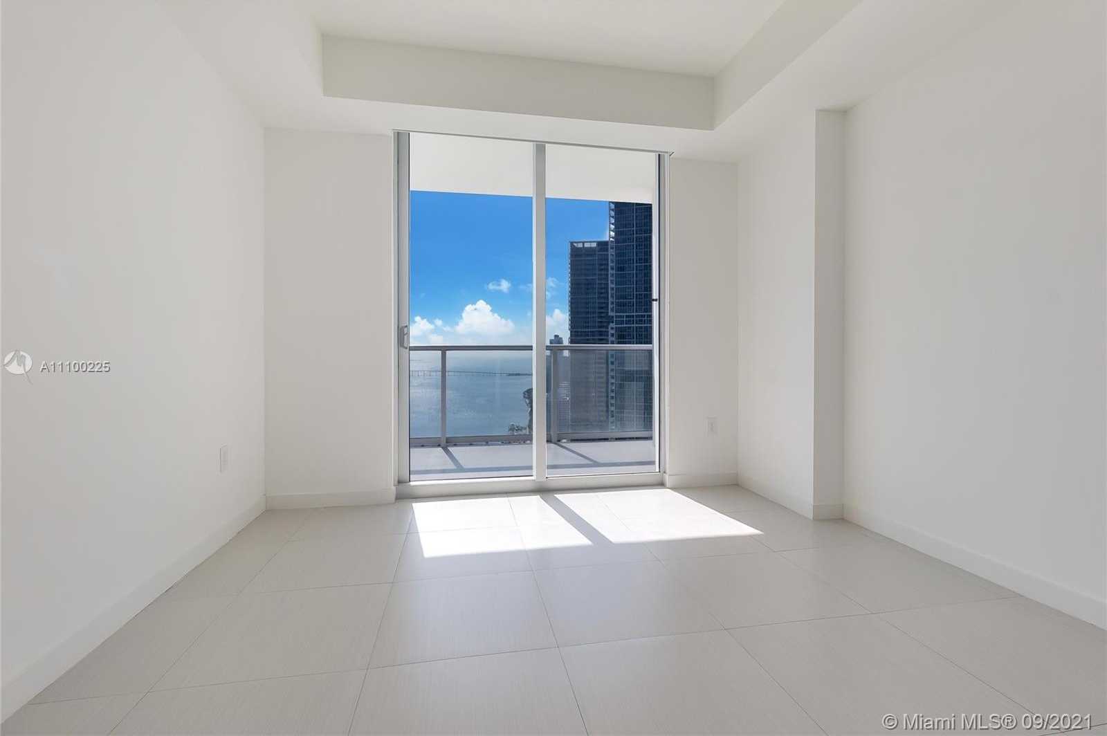 Small Image of 300 SOUTH BISCAYNE BLVD #T-3506, Miami Number 14