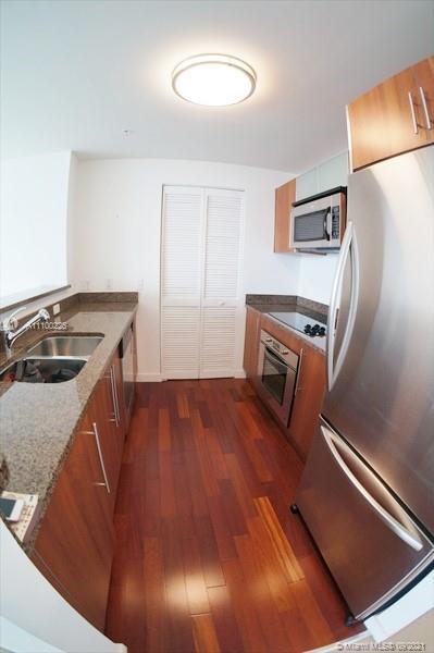 Small Image of 300 SOUTH BISCAYNE BLVD #T-3506, Miami Number 6