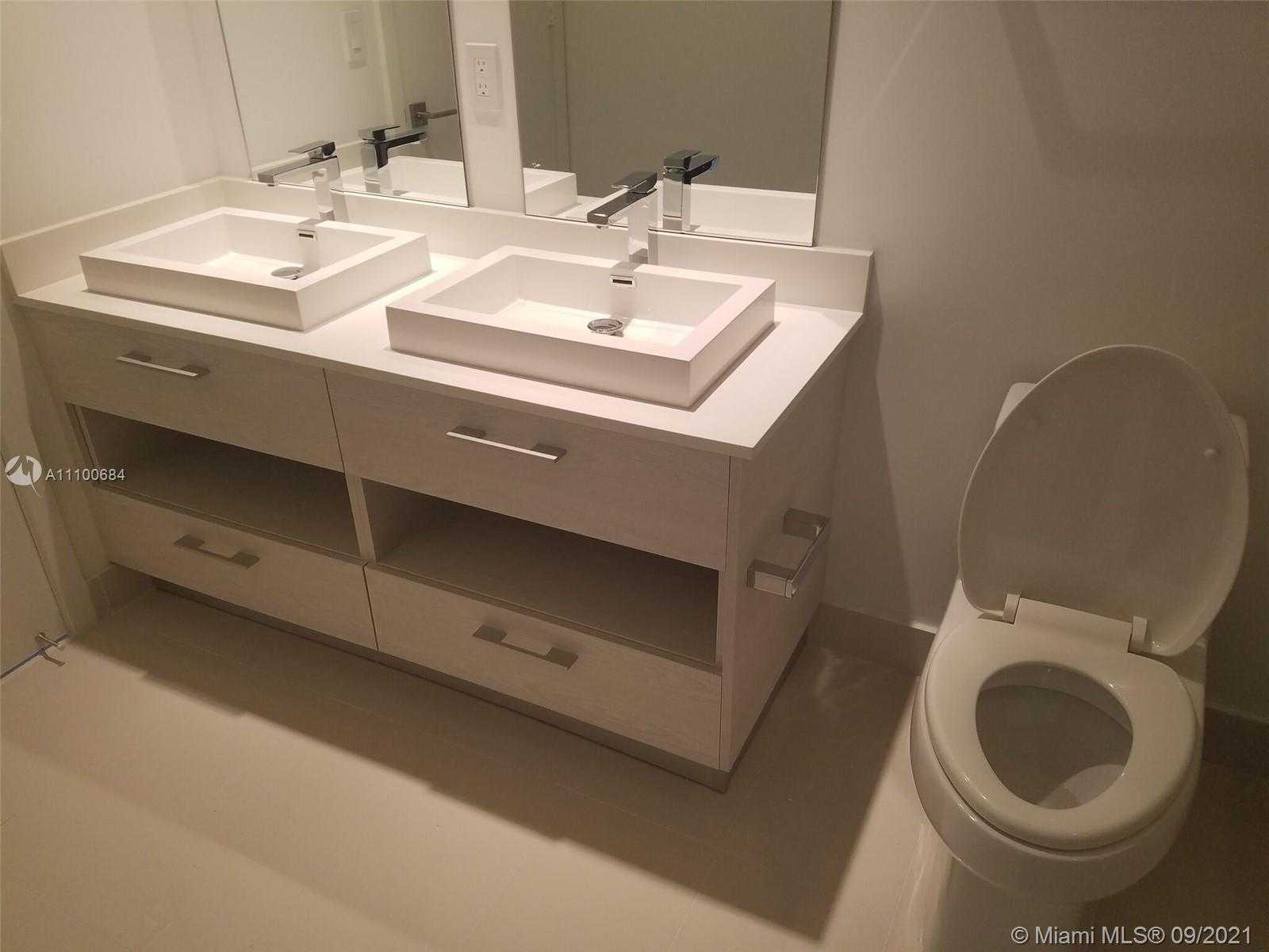 Small Image of 45 SOUTH WEST 9TH ST #2907, Miami Number 10