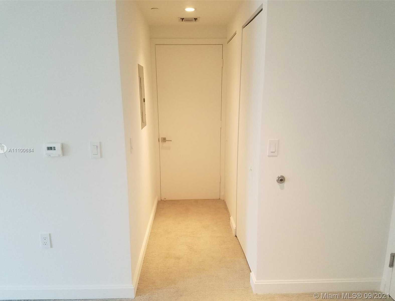 Small Image of 45 SOUTH WEST 9TH ST #2907, Miami Number 13