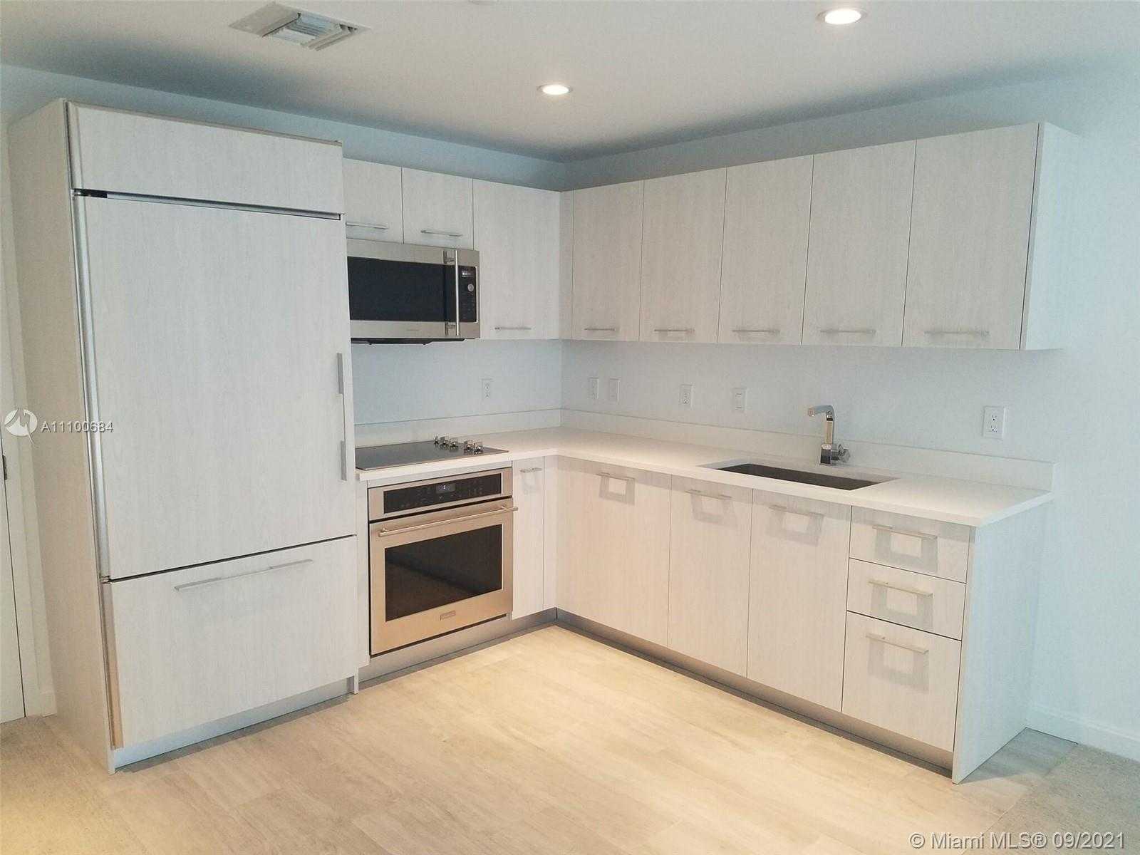 Small Image of 45 SOUTH WEST 9TH ST #2907, Miami Number 5