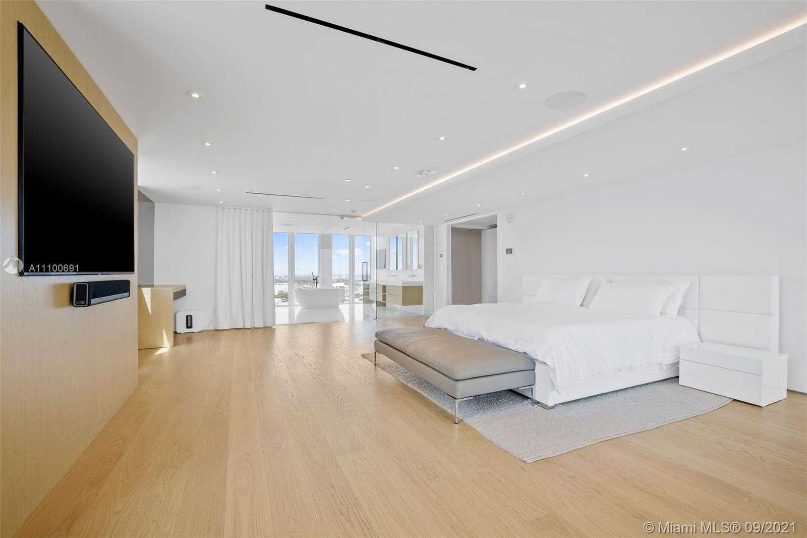 Small Image of 700 NORTH EAST 25TH ST #PH 2, Miami Number 27
