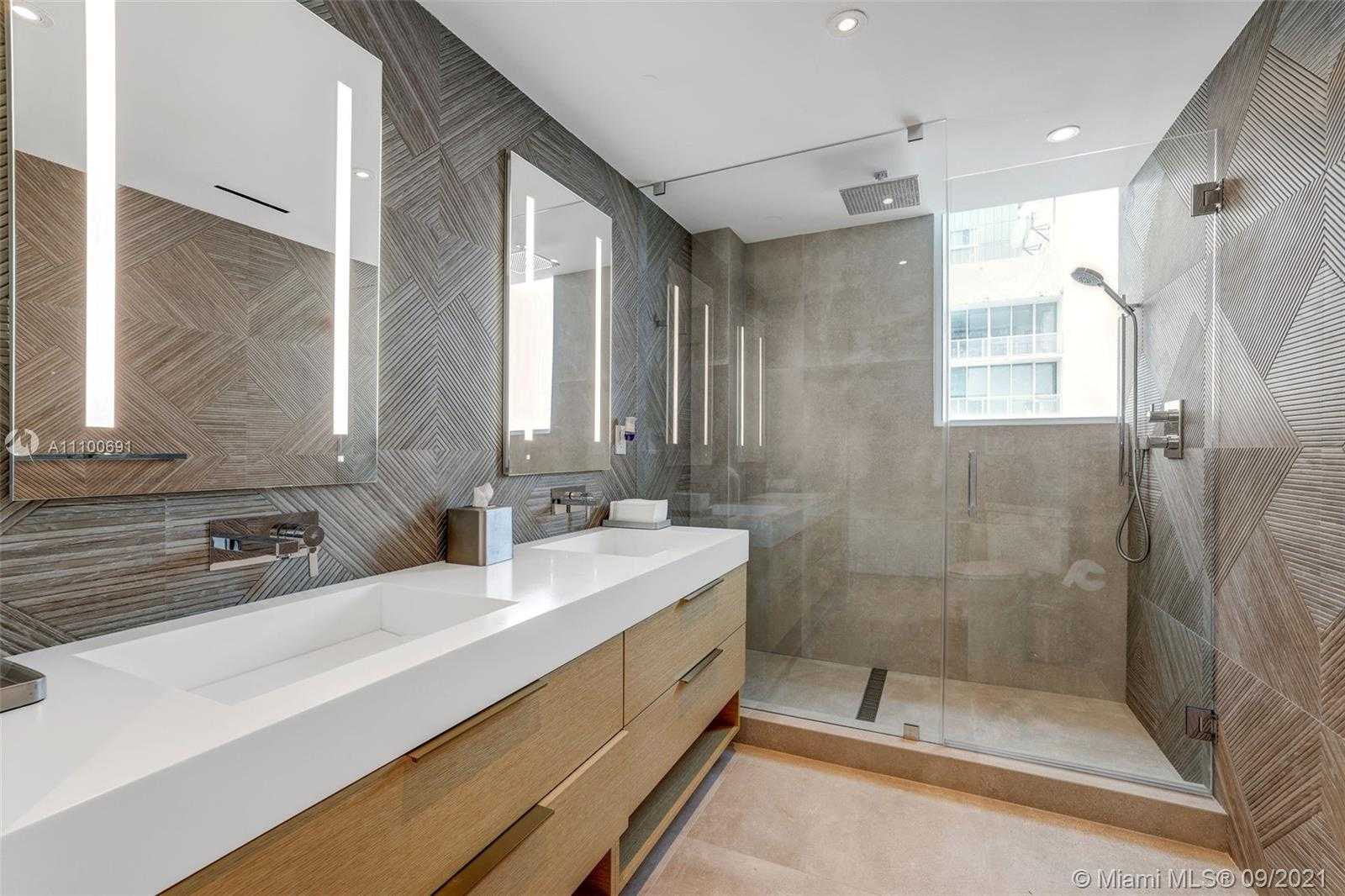 Small Image of 700 NORTH EAST 25TH ST #PH 2, Miami Number 31