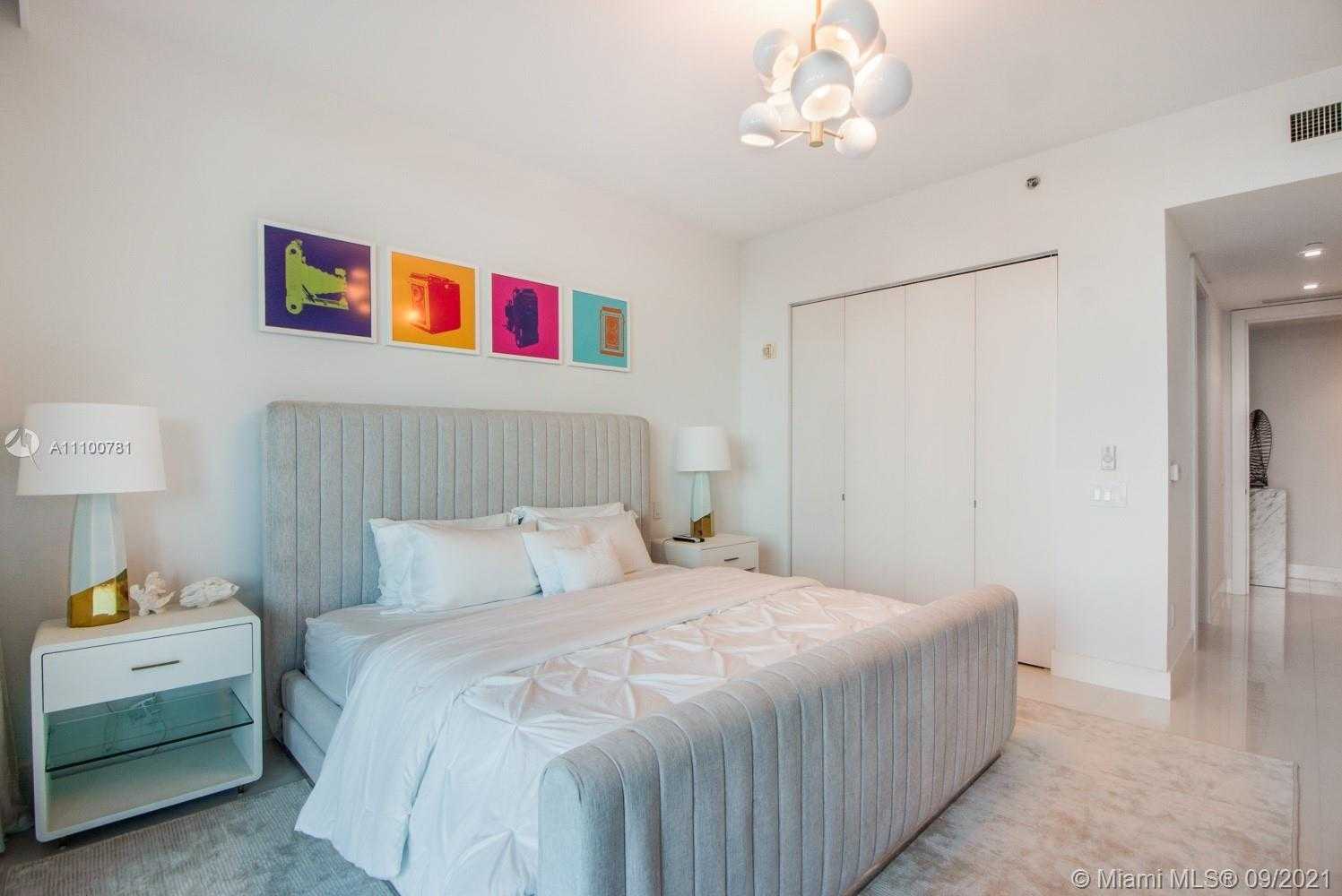 Small Image of 5959 COLLINS AVE #1605, Miami Beach Number 23