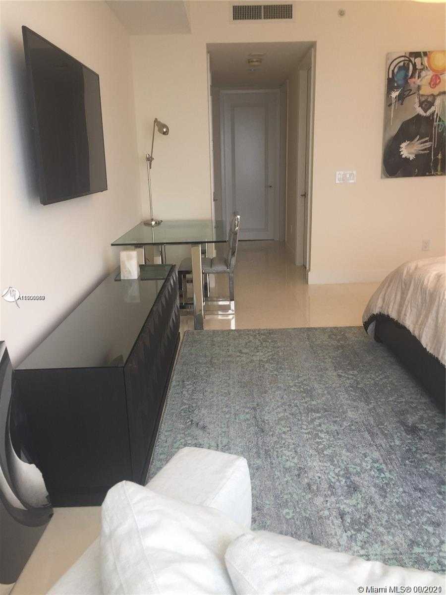 Small Image of 1425 BRICKELL AVE #59A, Miami Number 7