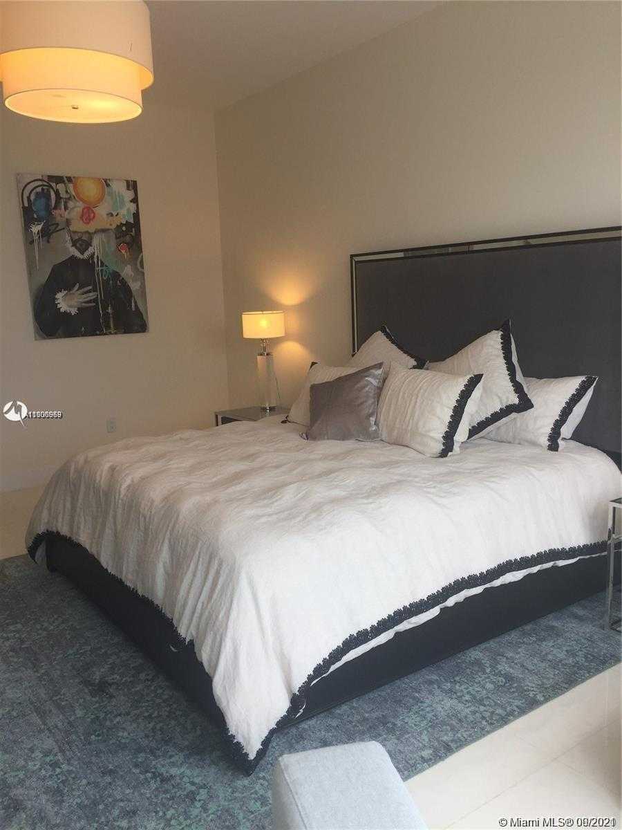 Small Image of 1425 BRICKELL AVE #59A, Miami Number 8